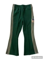 Gv Gallery Raspberry Hills Uncle Sweats Leon